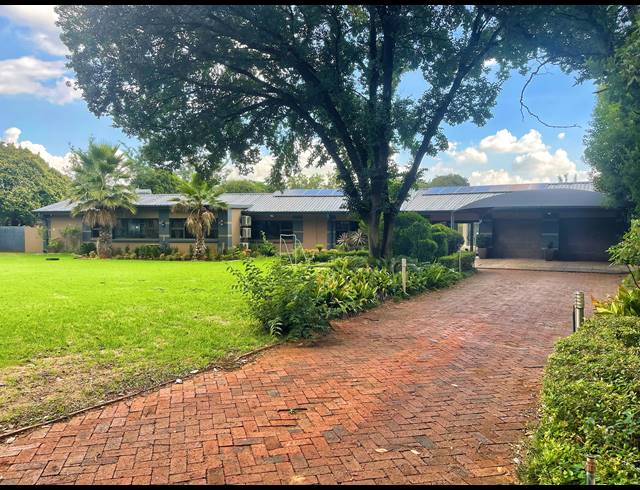4 BEDROOM HOUSE FOR SALE IN THREE RIVERS PROPER